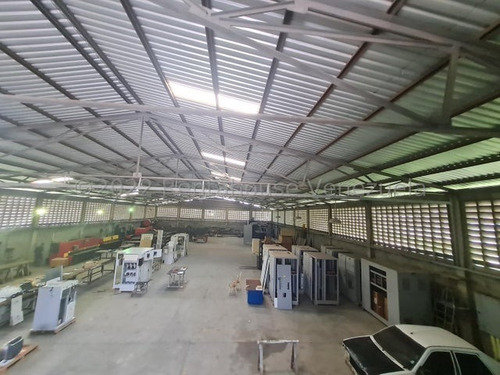 Imagen 13 de 30 de Galpones En Venta Zona Industrial Barquisimeto, Luz Trifásica, Tanque De Agua, Código 23-5409
