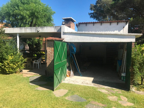 Oportunidad En Una De Las Mejores Zonas De Atlántida!!