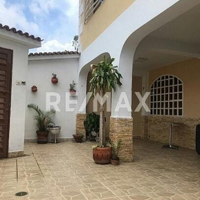 Imagen 2 de 10 de Casa Colinas Carrizal Remax Mariaf Espinoza