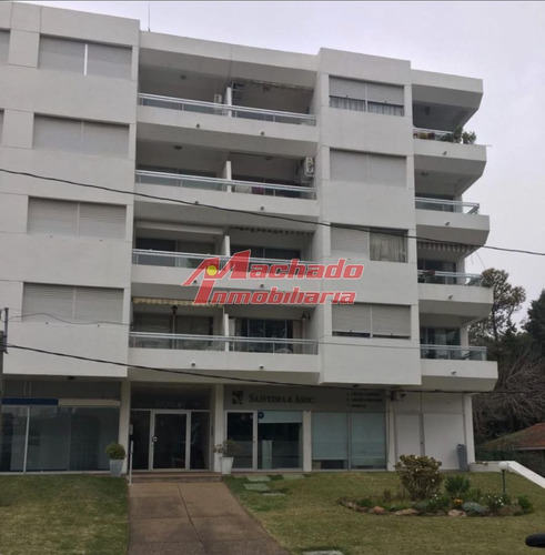 Imagen 1 de 24 de Venta De Apartamento De 1 Dormitorio En Punta Del Este
