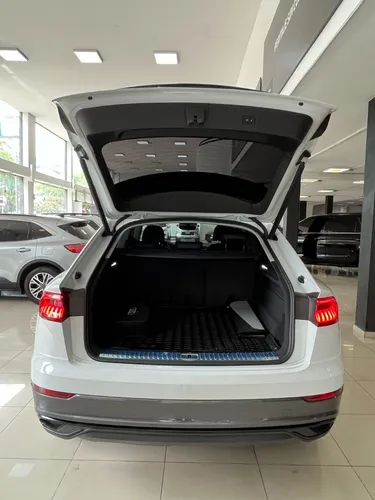 Audi Q8 MHEV QUATTRO PROGRESSIVE AT 4X4
