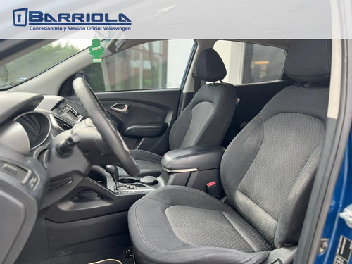 Imagen 10 de 25 de Hyundai Tucson 2wd Gl 6a/t Excelente Estado! - Barriola