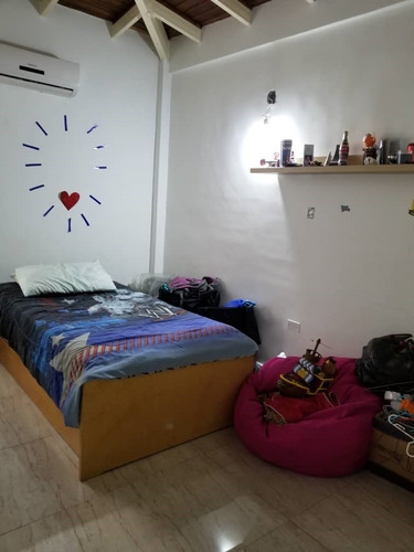 Imagen 13 de 19 de Villa En Venta En Santiago Mariño