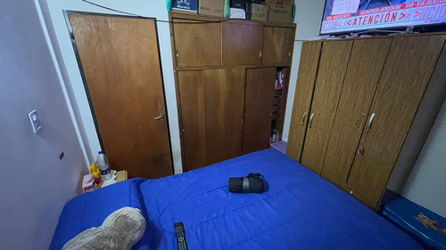 Casa + Dos Dptos Barrio 9 De Julio
