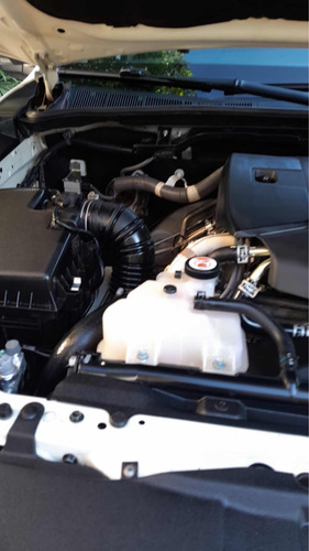 Toyota Hilux 2.8 Cd Srx 177cv 4x2