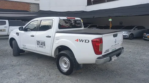 Renault Alaskan 2.5 Zen