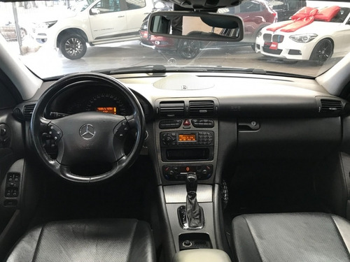 Imagem 7 de 9 de Mercedes 240 Avantgarde