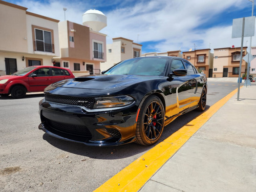 Dodge Charger Hellcat 