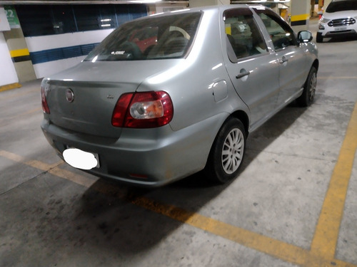 Imagem 1 de 5 de Fiat Siena 1.0 Celebration