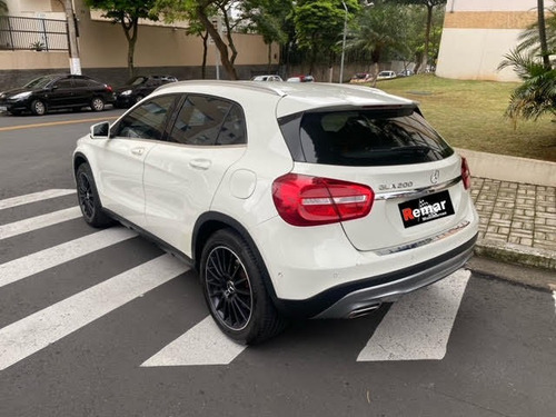 Imagem 4 de 8 de Mercedes Benz Classe Gla 200 Adv.1.6 Tb Flex Aut 2015