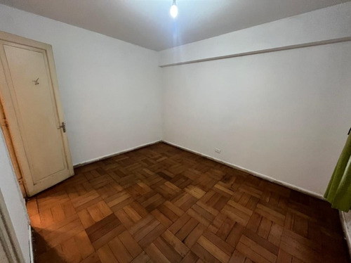 Amplio Depto En Ñuñoa: 3 Habitaciones, 2 Baños