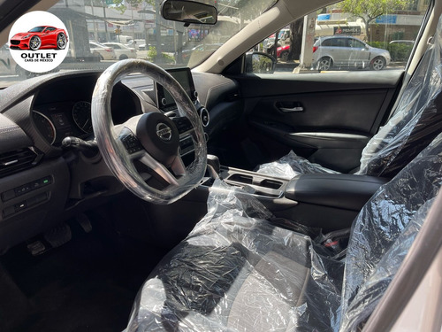 Nissan Sentra Advance