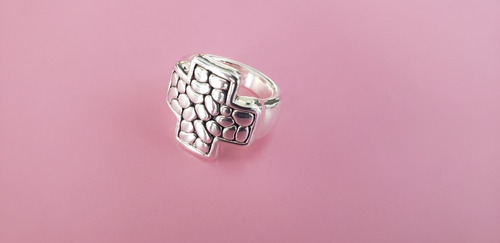 Imagen 3 de 4 de Anillo Modelo Cruz Del Equilibrio En Plata 925 Electro