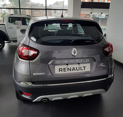 Imagen 6 de 15 de Renault Captur Bose Cvt -2021-