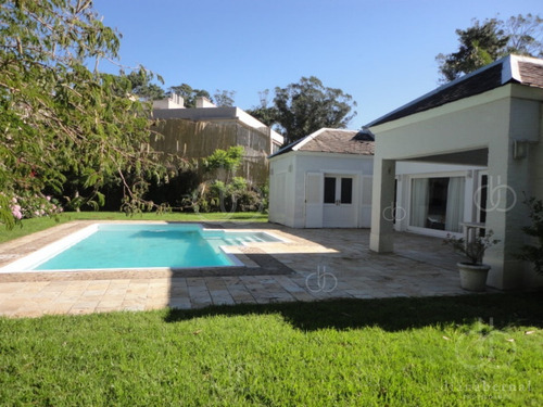 Imagen 30 de 30 de Punta Del Este, Rincon Del Indio, Brava, 3 Dormitorios Y Piscina.
