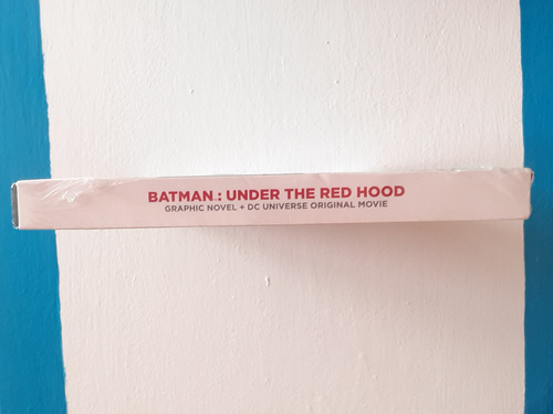 Batman: Under The Red Hood - Cómic Dc Comics