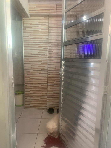 Casa 2 Quartos 2 Banheiros Cozinha Sala Lavanderia