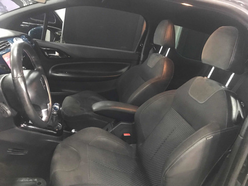 Imagen 12 de 15 de Citroën Ds3 2016 1.6 Vti 120 So Chic