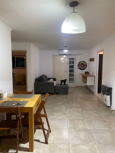 Se Vende Casa + Departamento En Excelente Esquina Ultimo Numero !!!!!