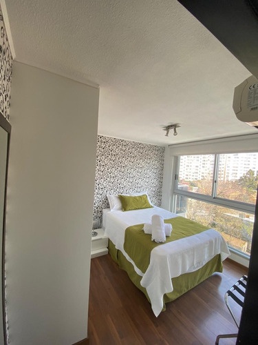 Apartamento Amoblado 1 Dormitorio En Punta Carretas Impecable