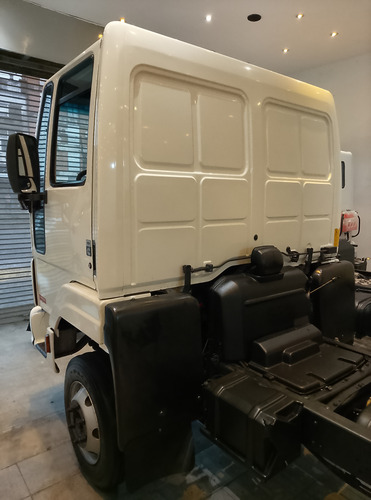 Ford Cargo 712 Financiado