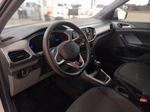 Volkswagen T-Cross 1.0 200 TSI TOTAL FLEX AUTOMÁTICO