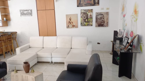 Imagen 3 de 13 de Casa En Venta Con Dos Anexos En Obra Gris Club Hipico Los Teques