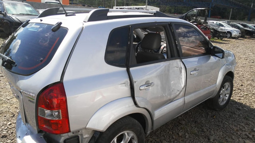 Imagem 4 de 14 de Sucata Hyundai Tucson Gls 2.0 2015 Flex - Rs Auto Peças