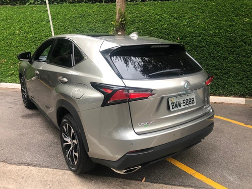 Nx 200 T F-sport