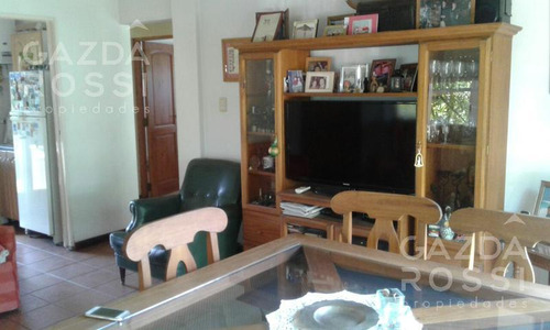 Propiedad A La Venta Apta Crédito Hipotecario En Barrio Malibú.