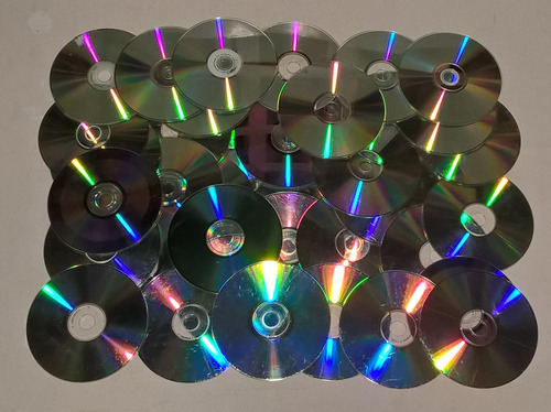 Lote De 100 Cd / Dvd Usados Para Reciclaje Y/o Atesania