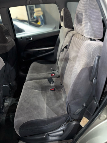 Honda Stream 2.0 I