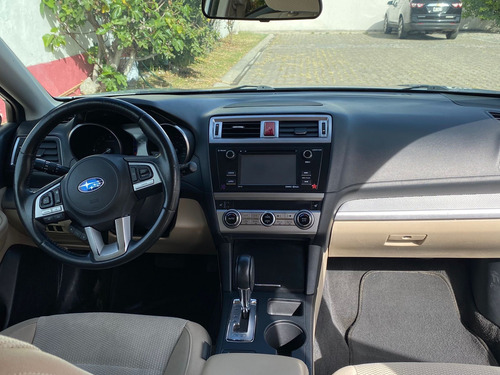 Subaru Outback 2.5 Premium H4 At