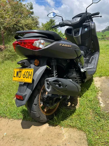Está Muy Nueva Cero Rayón 1 Mes De Comprada En Garantía Aún