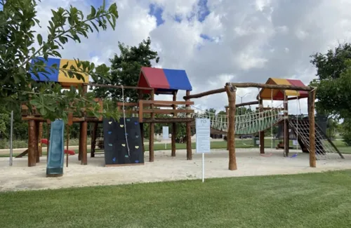 Casa Con Alberca Privada, En Venta, Residencial Rio, Huayacán, Cancún