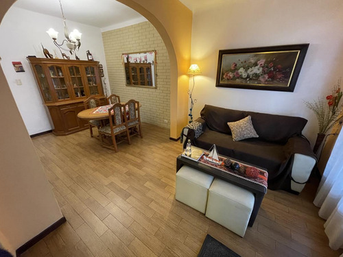 Imagen 3 de 30 de Venta Casa 5 Ambientes En Olivos
