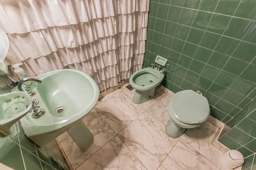 Venta Departamento 4 Ambientes En Villa Celina.