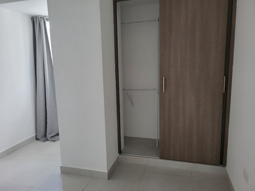 Ba258 - Naco Alquiler Apartamento Sin Amueblar 1 Habitación | $850 | Torre Moderna, Gyn, Piscina, .- Foxpiantini, Líder En Alquiler Y Venta De Apartamentos En Piantini, Serralles, Naco.
