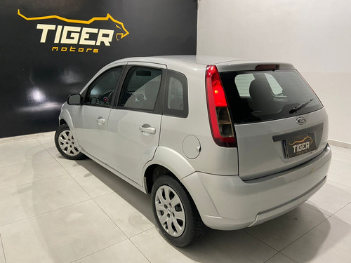 Ford Fiesta 1.0 Rocam S Flex 5p