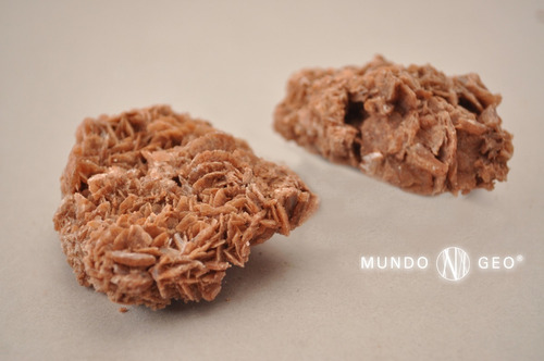Imagen 4 de 4 de Piedra Rosa Del Desierto Naranja Chica En Bruto