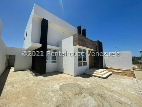 Imagen 1 de 11 de Casa De Gran Diseño Vanguardista, En Plena Construcción. Ubicada En Zarabon-maraven. Propiedad Financiable. #22-15983