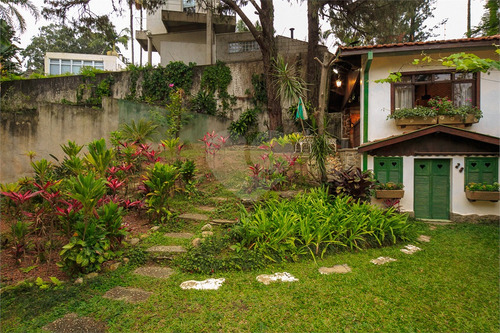Imagem 5 de 30 de Casa Com 4 Dormitórios, Duas Vagas - Reo617543