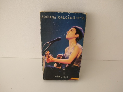 Recital De Adriana Calcanhotto Publico En V.h.s. Brasil