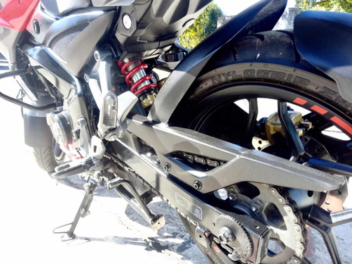 Bajaj Rouser 200 Ns