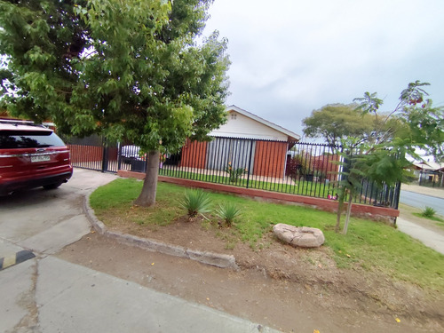Casa Esquina 3d 2b - No Pareada- Solida 100 Mt2