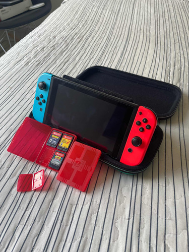 Nintendo Switch Con Accesorios