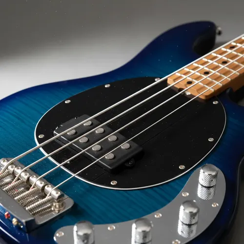 Baixo Stingray Music Man Sterling Ray 34 | MercadoLivre