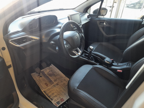 Peugeot 2008 1.6 Thp Sport