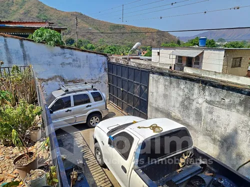 Casa En Venta En La Pedrera
