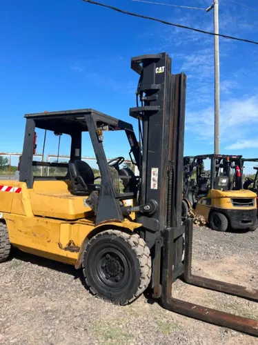 Autoelevador Cat Dp50 5000kg Torre Triple 6mts Año 2008